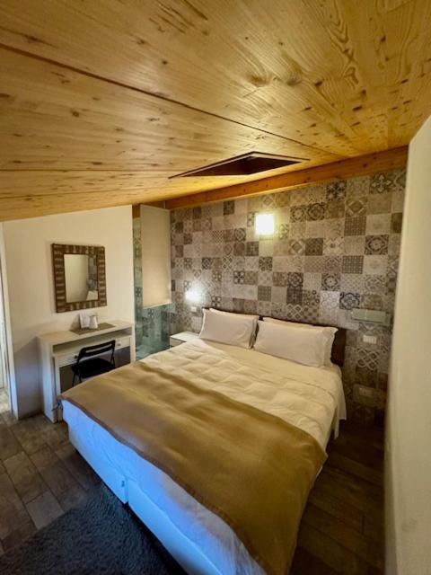 Antica Osteria Del Mirasole Hotel San Giovanni in Persiceto Buitenkant foto